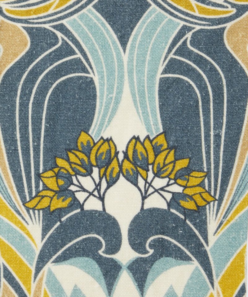 Katherine Nouveau Emberton Linen in Lichen - Indoor