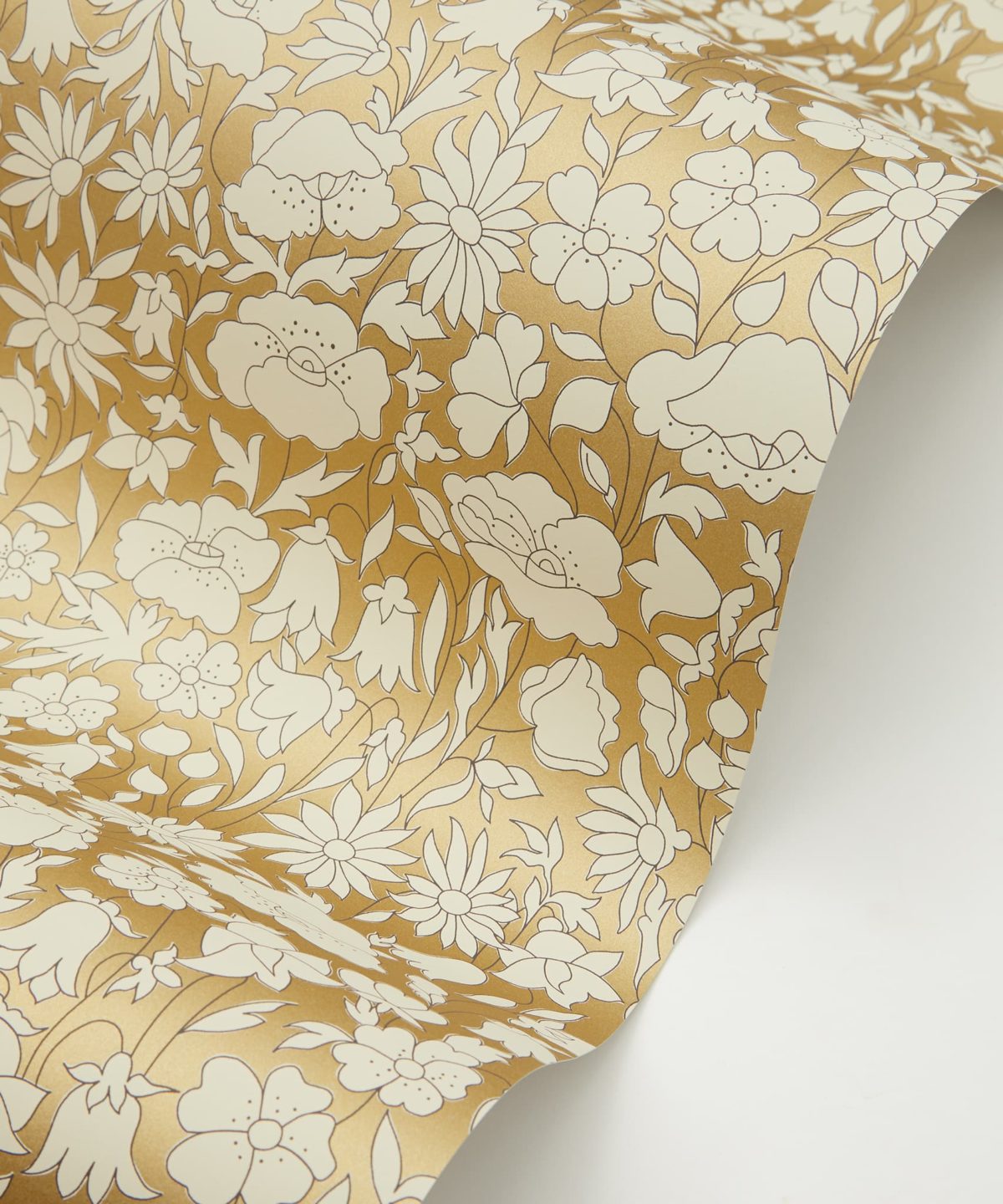 Poppy Meadow Wallpaper in Pewter Gold - Image 2