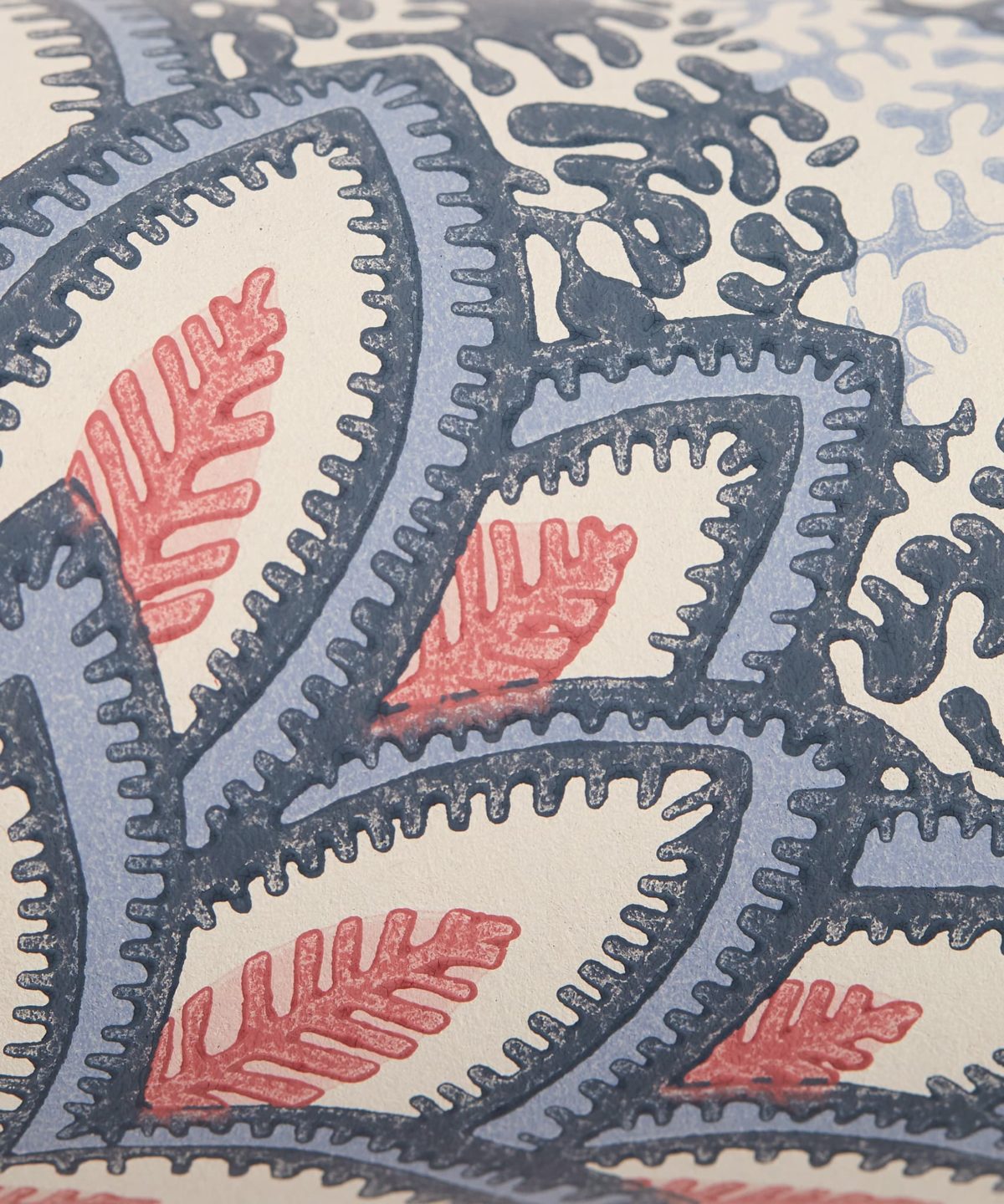Patricia Wallpaper in Lacquer - Image 4