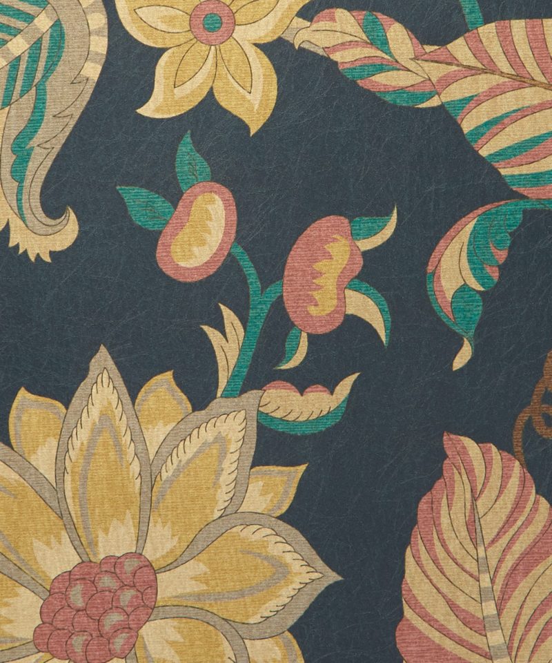 Palampore Trail Wallpaper in Pewter Blue