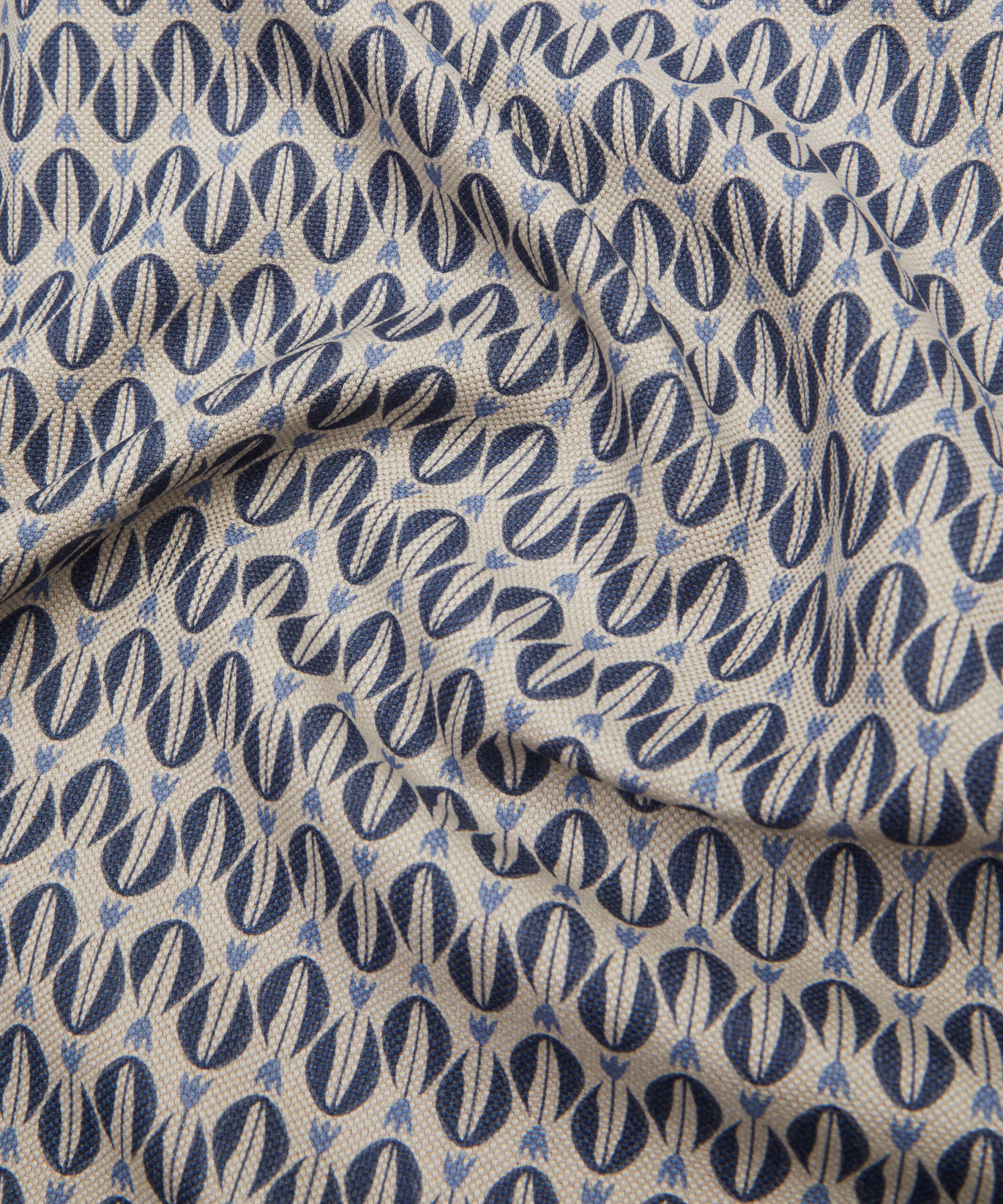 Lutea in Lapis - Indoor - Image 5