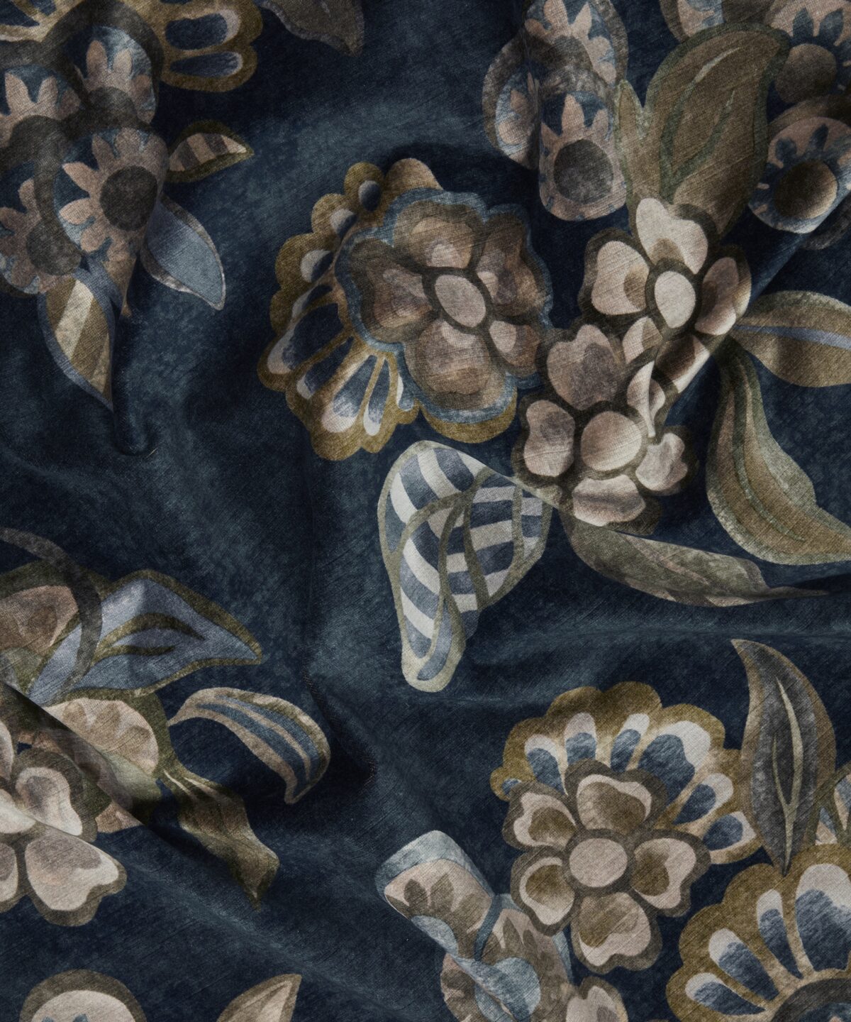Deco Bloom in Quartz - Indoor - Image 5