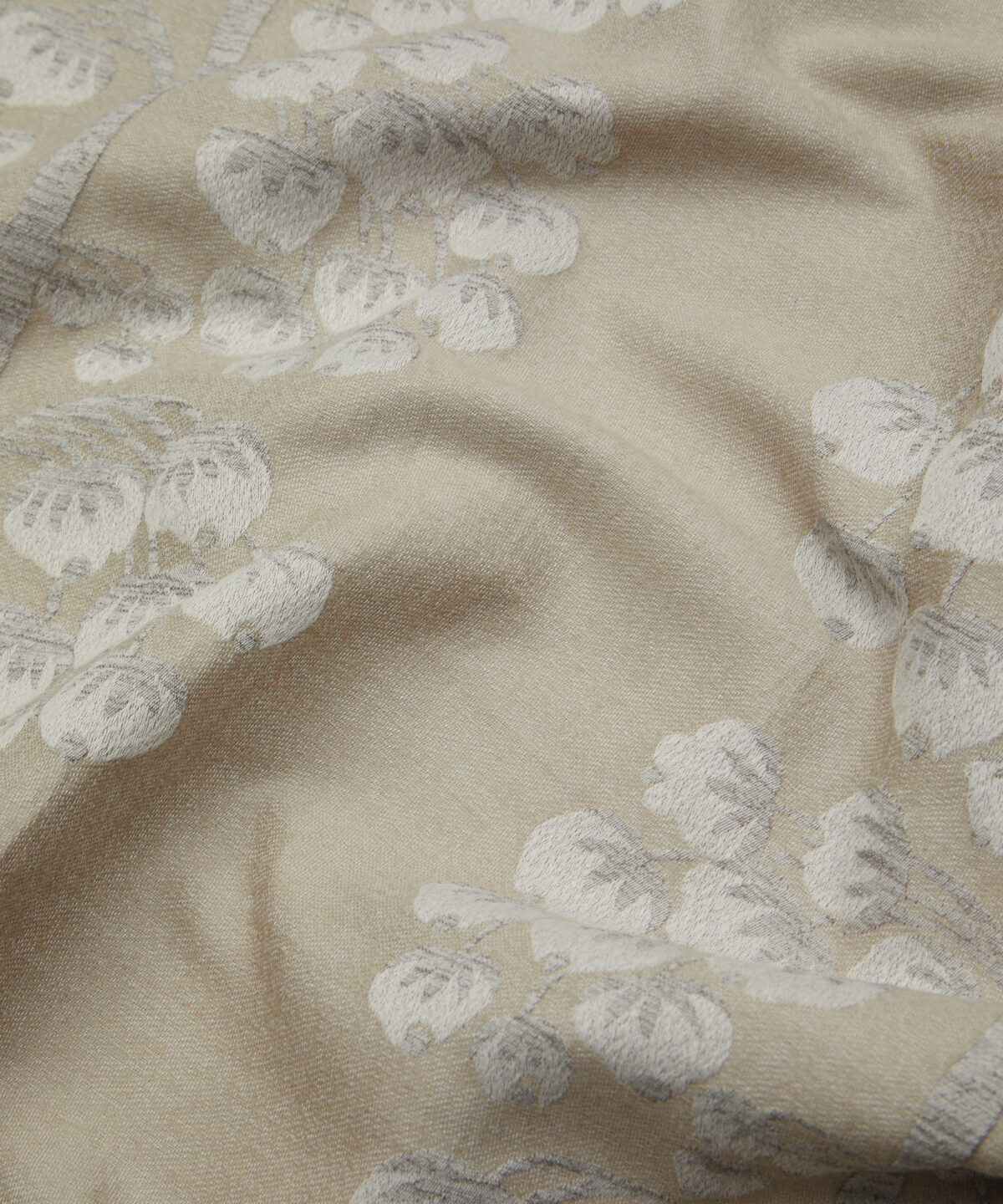 Berry Tree Weave in Pewter - Indoor - Image 4
