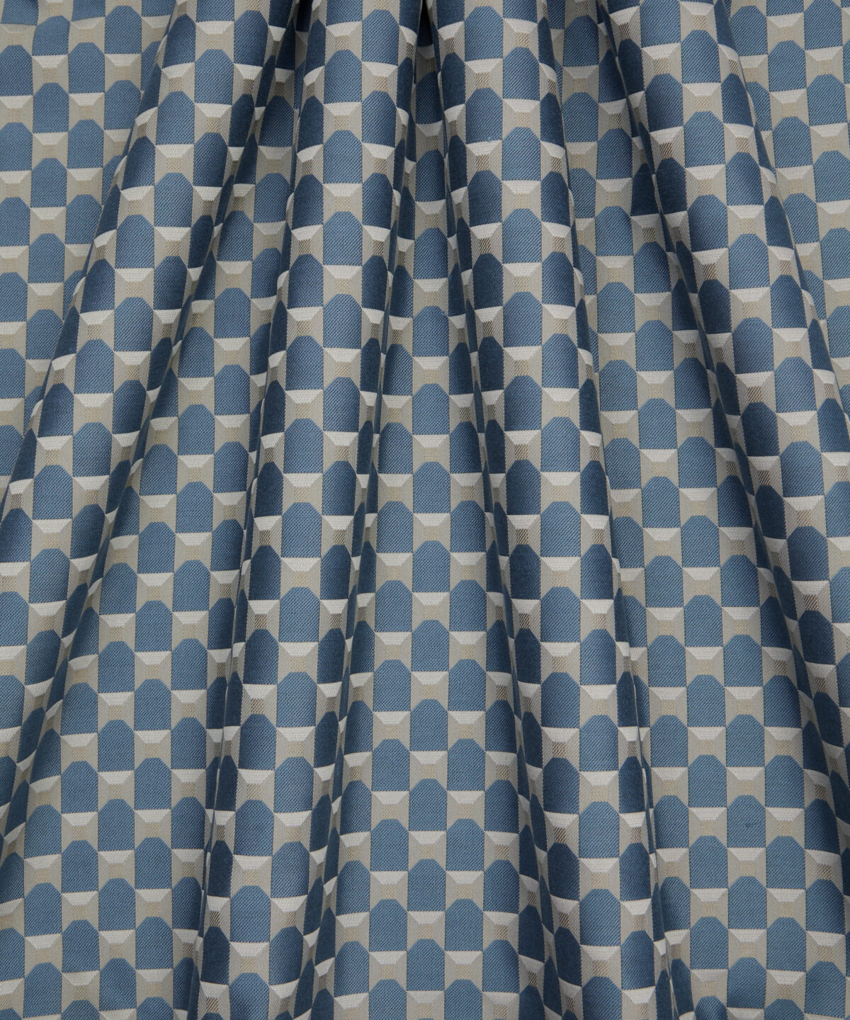 Obi Check in Flax Flower - Indoor - Image 3