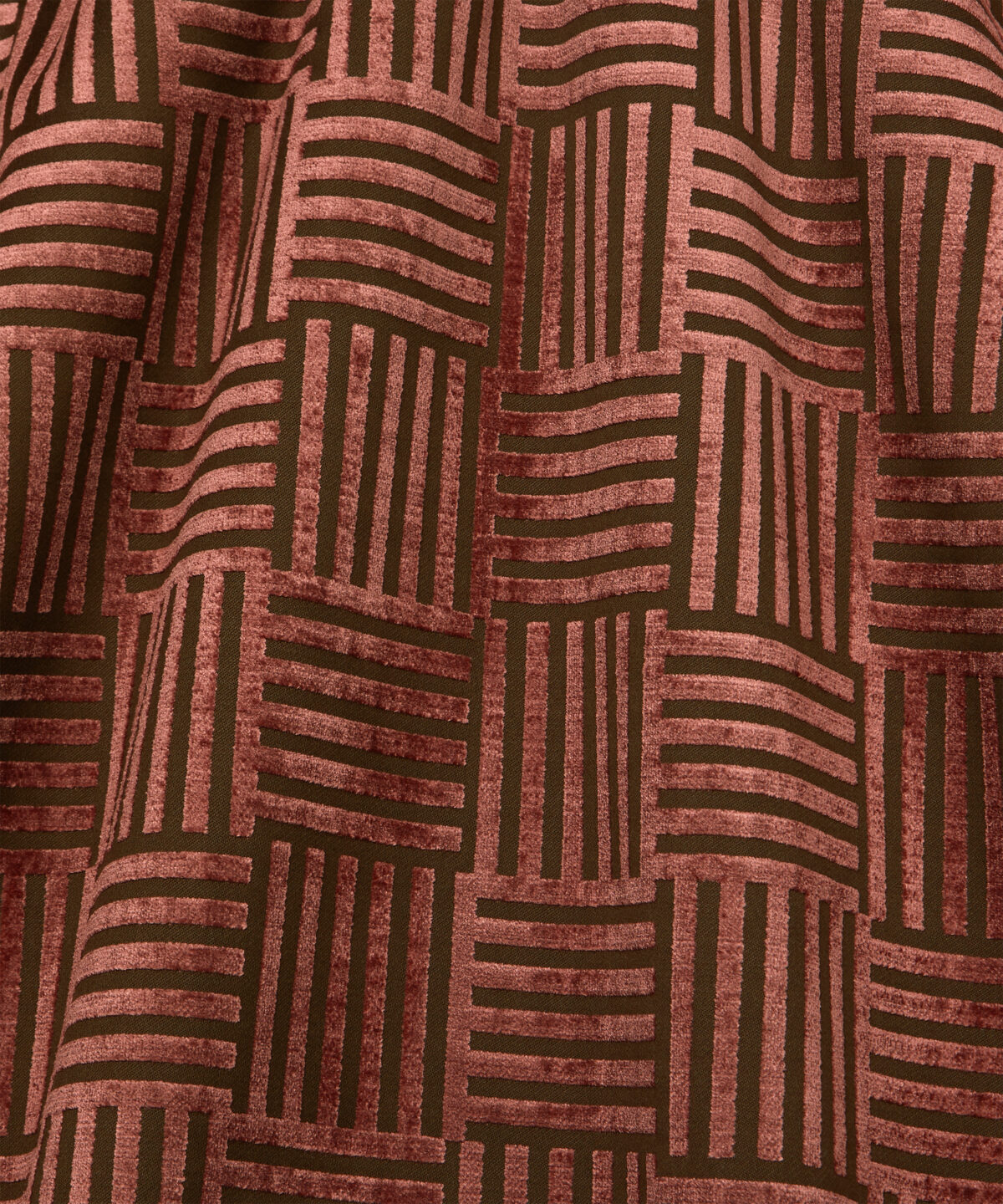 Archive Geo in Sloe - Indoor - Image 3