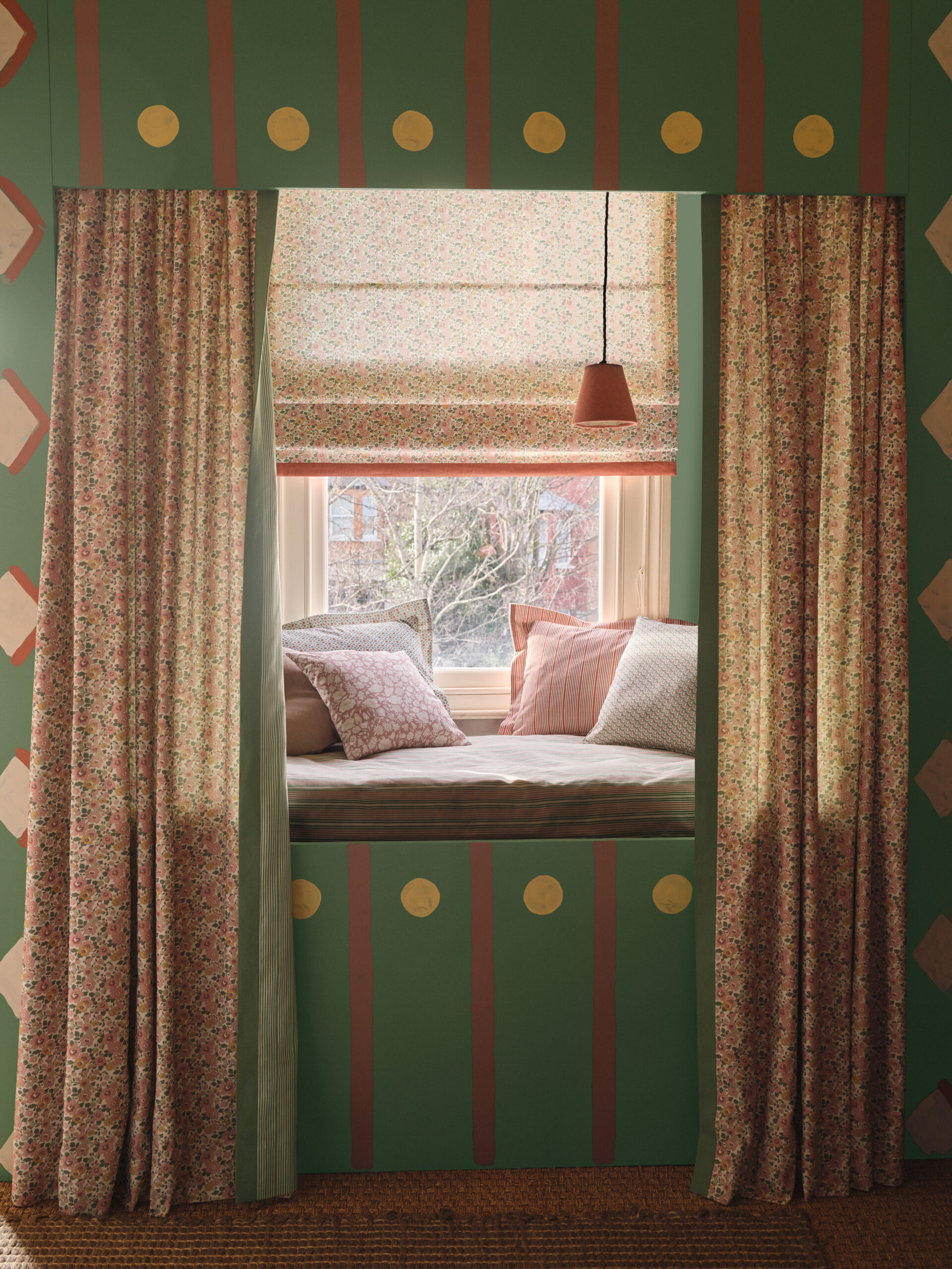 Betsy Flora in Slipper - Indoor - Image 6