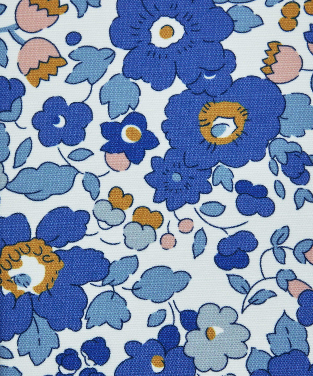 Betsy Flora Easton in Lapis - Outdoor