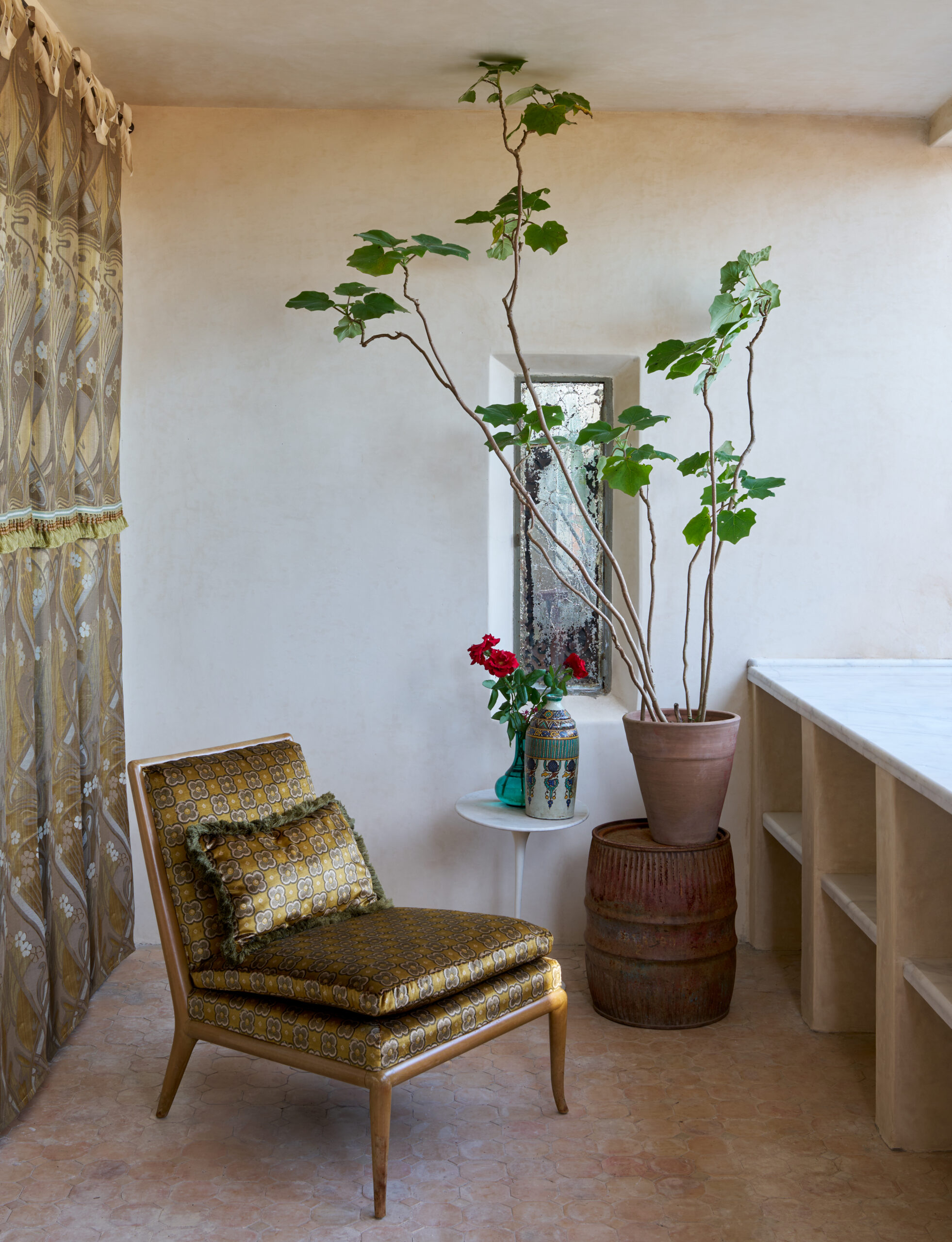 Clover Club in Fennel - Indoor - Image 3