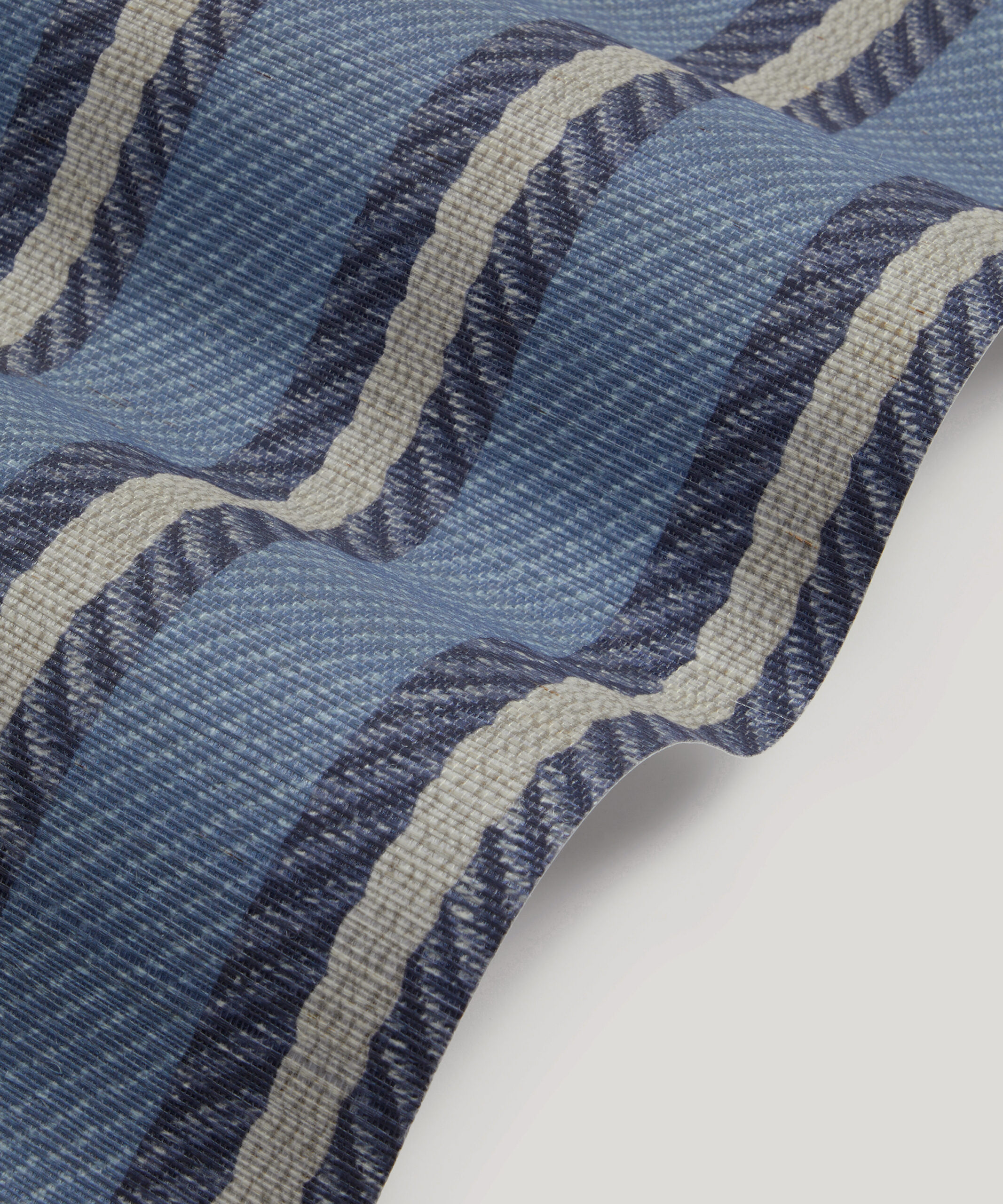 Twill Wallpaper in Spinel - Image 2