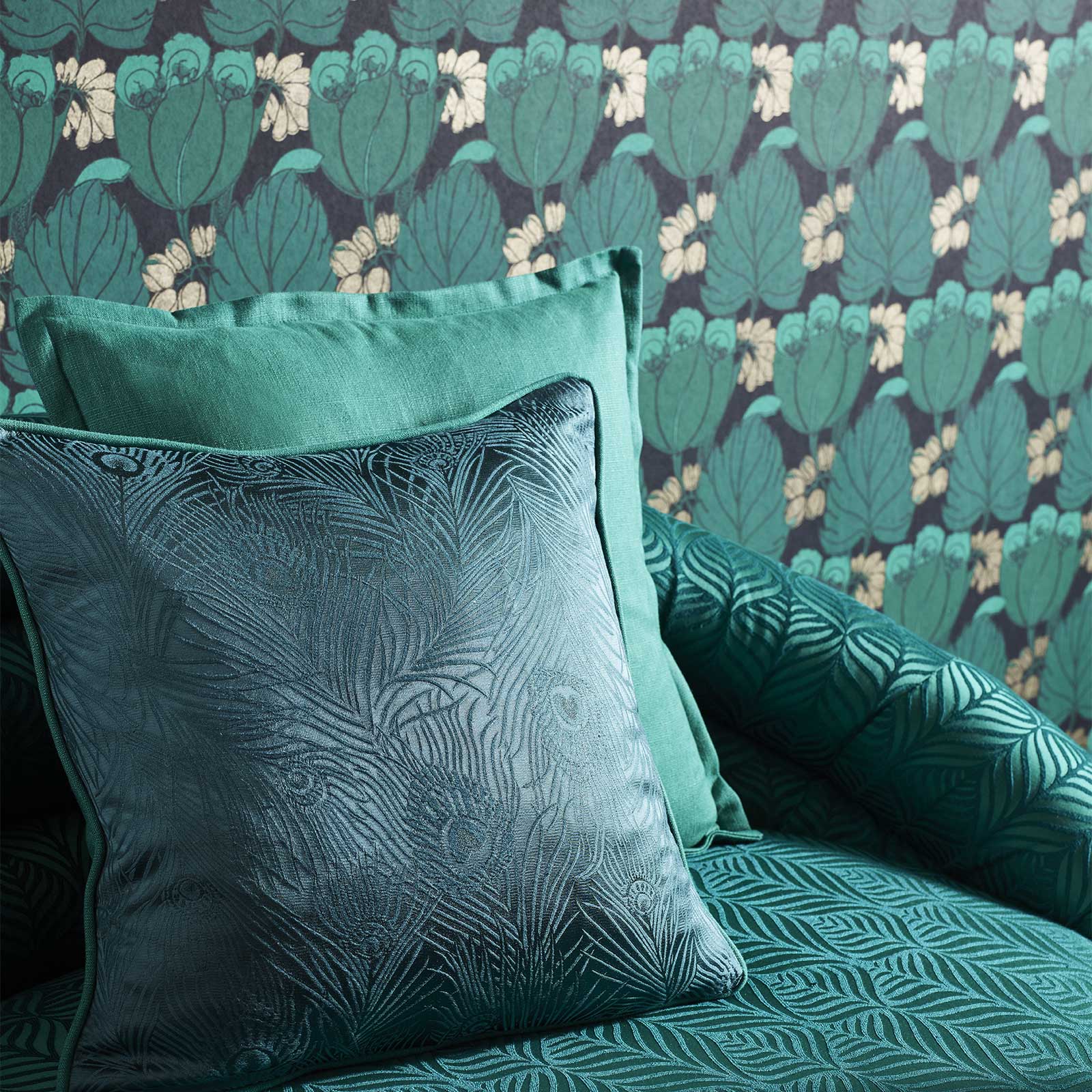 Liberty Interiors Wallpaper - Art Nouveau Jade Lifestyle Images