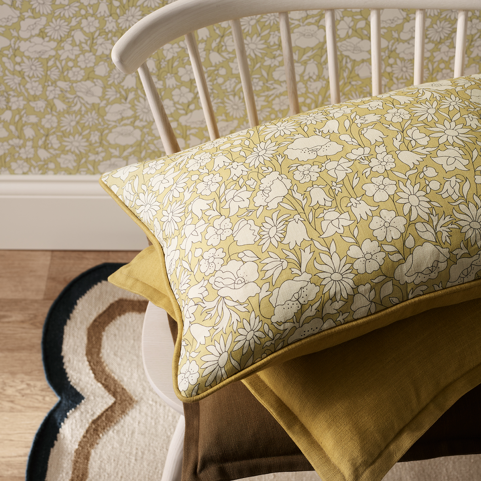 Liberty Interiors Wallpaper - Lapis Collection Lifestyle Images