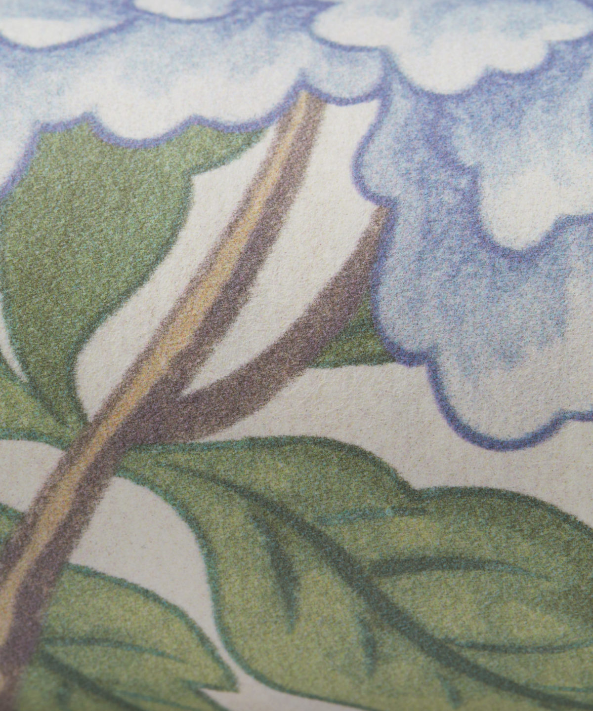 Porcelain Trail Wallpaper in Lapis - Image 3